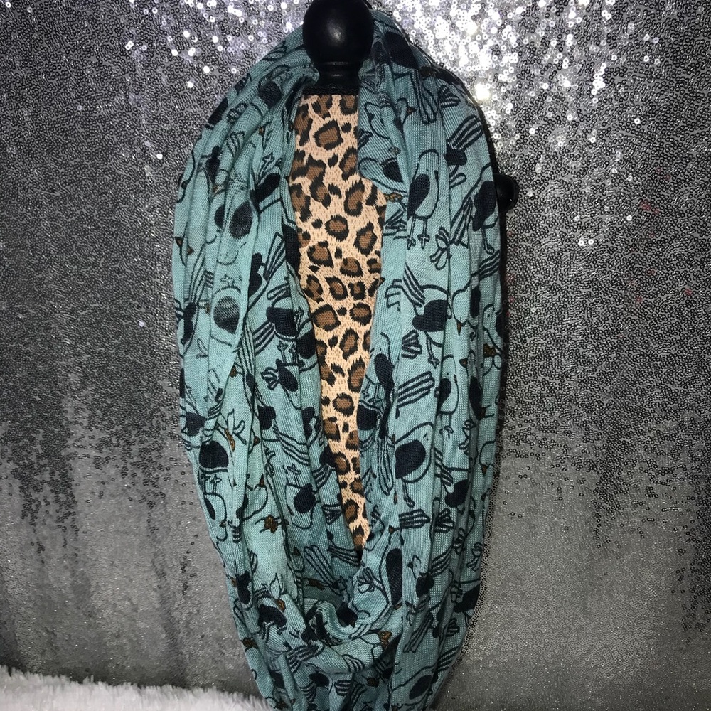 Blue bird scarf